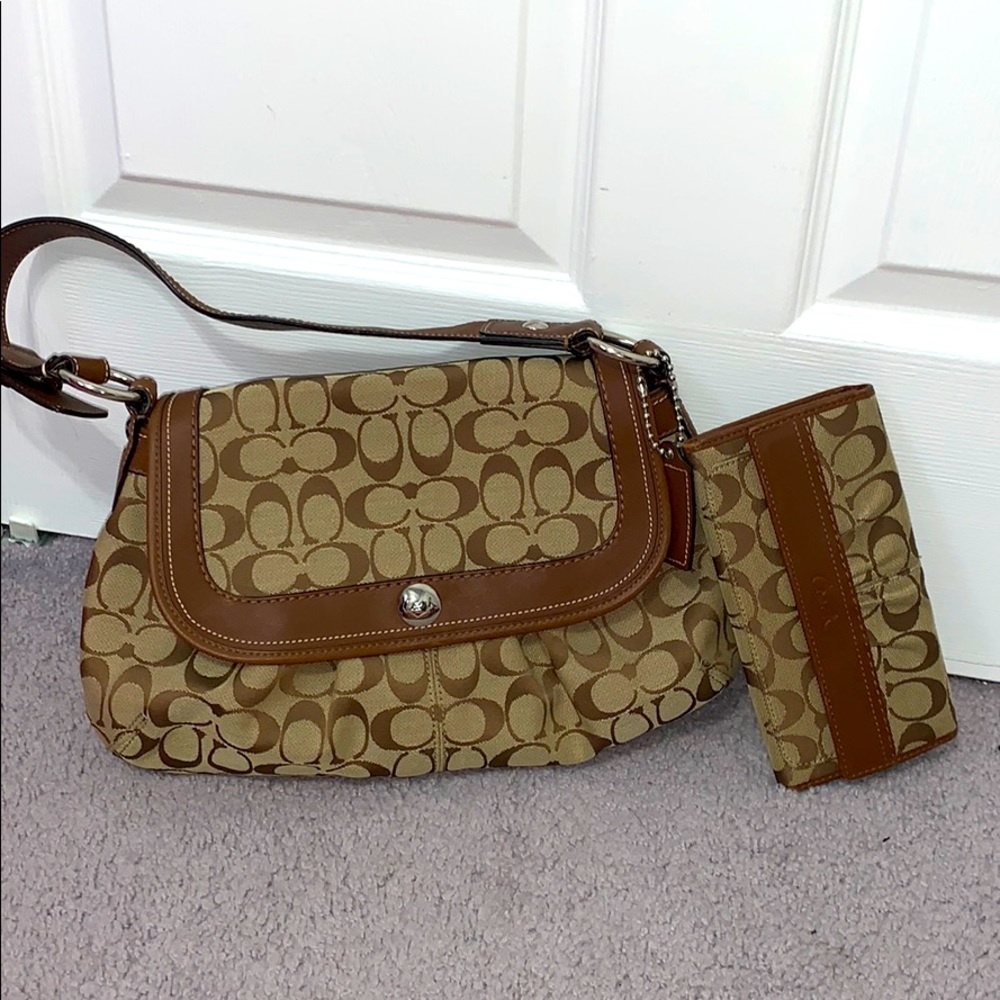 Coach purse & wallet set